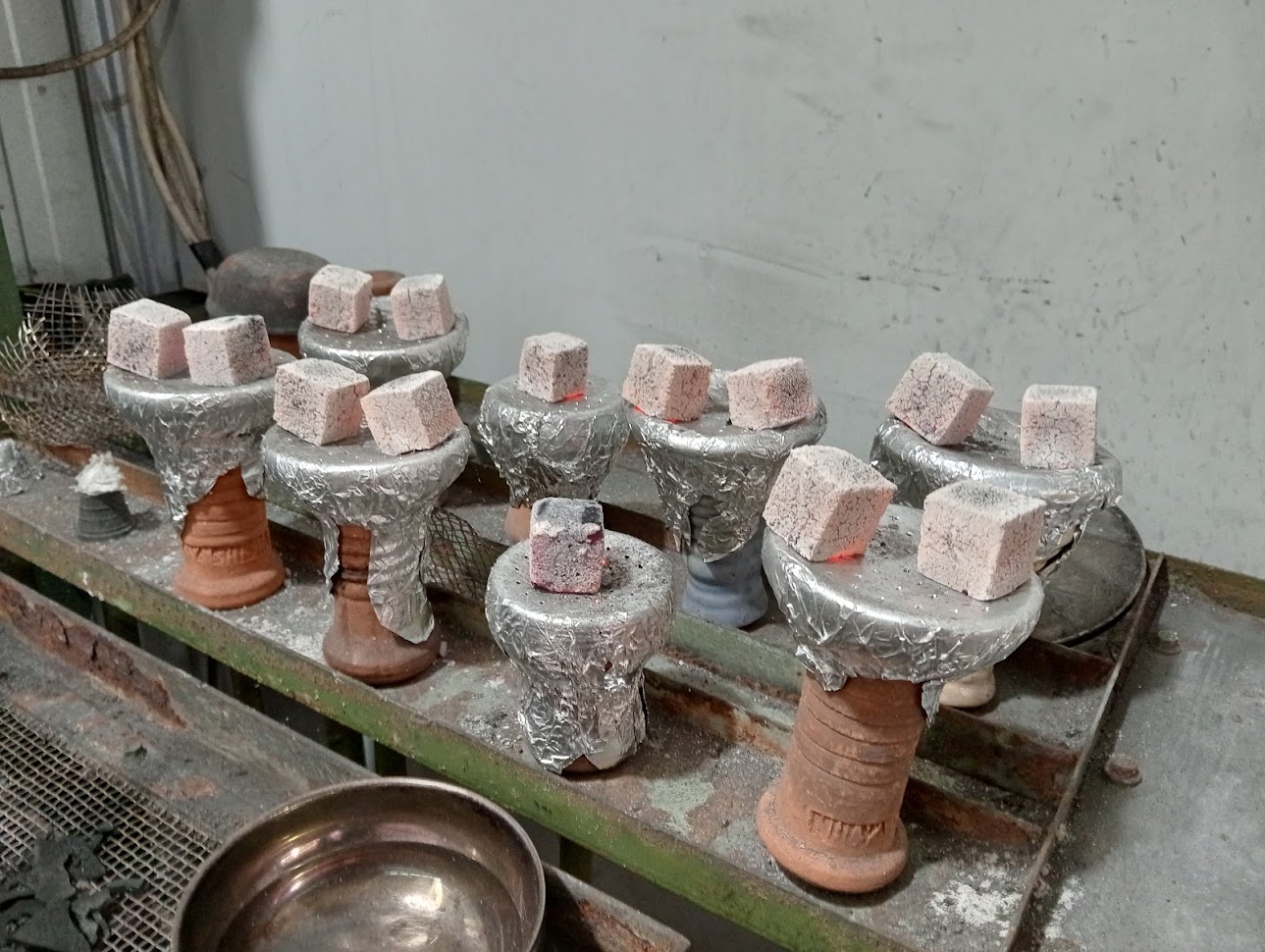 فحم شيشة مكعبات